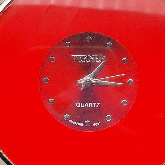 Stunning Terner RED Analog Quartz Women’s Watch with Silver Cuff Bracelet -New B - Picture 8 of 8